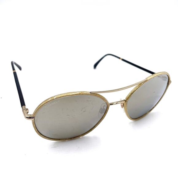 Chanel CC Logo Sunglasses Gold Metal Frame Pilot Round Brow Bar 4228-Q - Picture 1 of 12